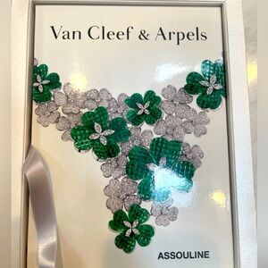 Van Cleef & Arpels Assouline Book & Gift